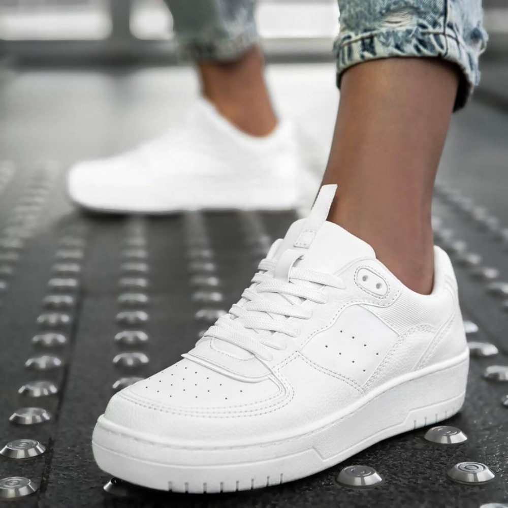 Womens Sneakers - White - DS Alley