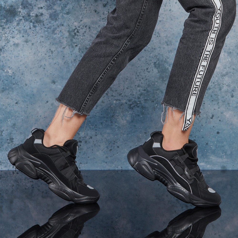 Women’s Sneakers - Black - DS3.5156