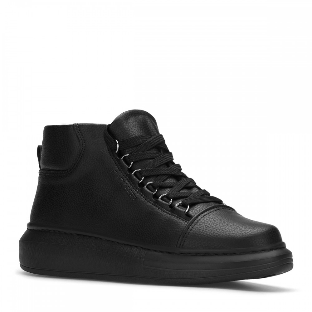 Black Mid Top Sneaker CH258